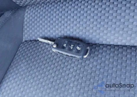 2014 Volkswagen Passat 2.5L S из США, поврежденный, VIN 1VWAP7A30EC008863